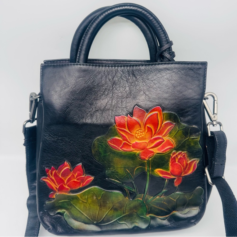 L'ARTISTE Spring Step Eclectic Crossbody Top Handle Red Tooled Roses